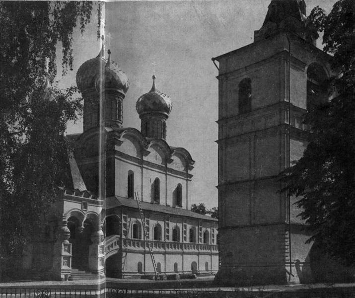 8. Троицкий собор (1650–1652) и звонница Ипатьевского монастыря